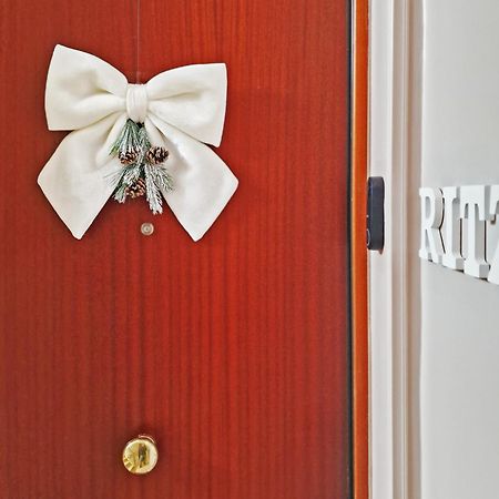 Ritz Salerno Apartment ภายนอก รูปภาพ