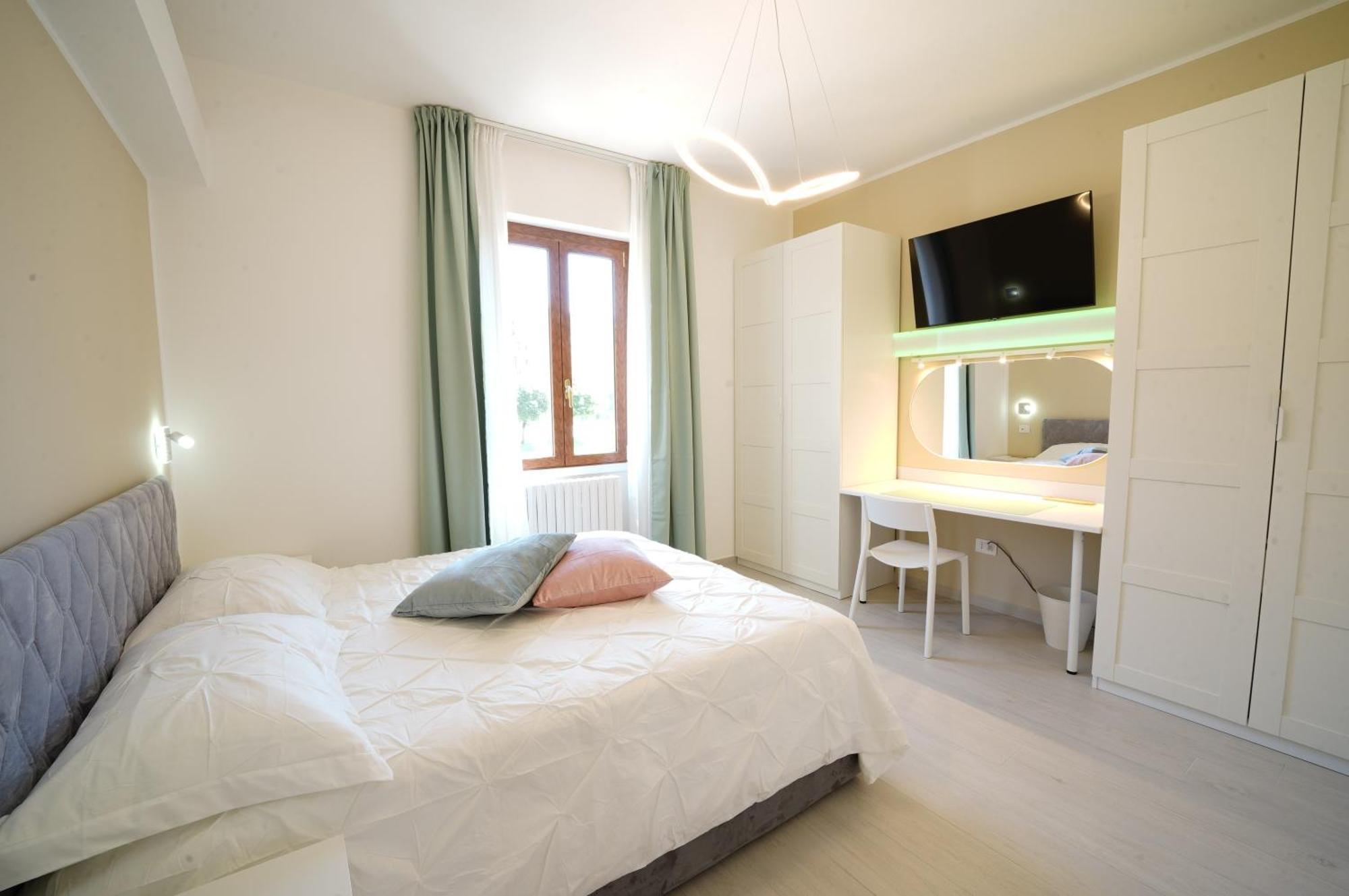 Ritz Salerno Apartment ภายนอก รูปภาพ