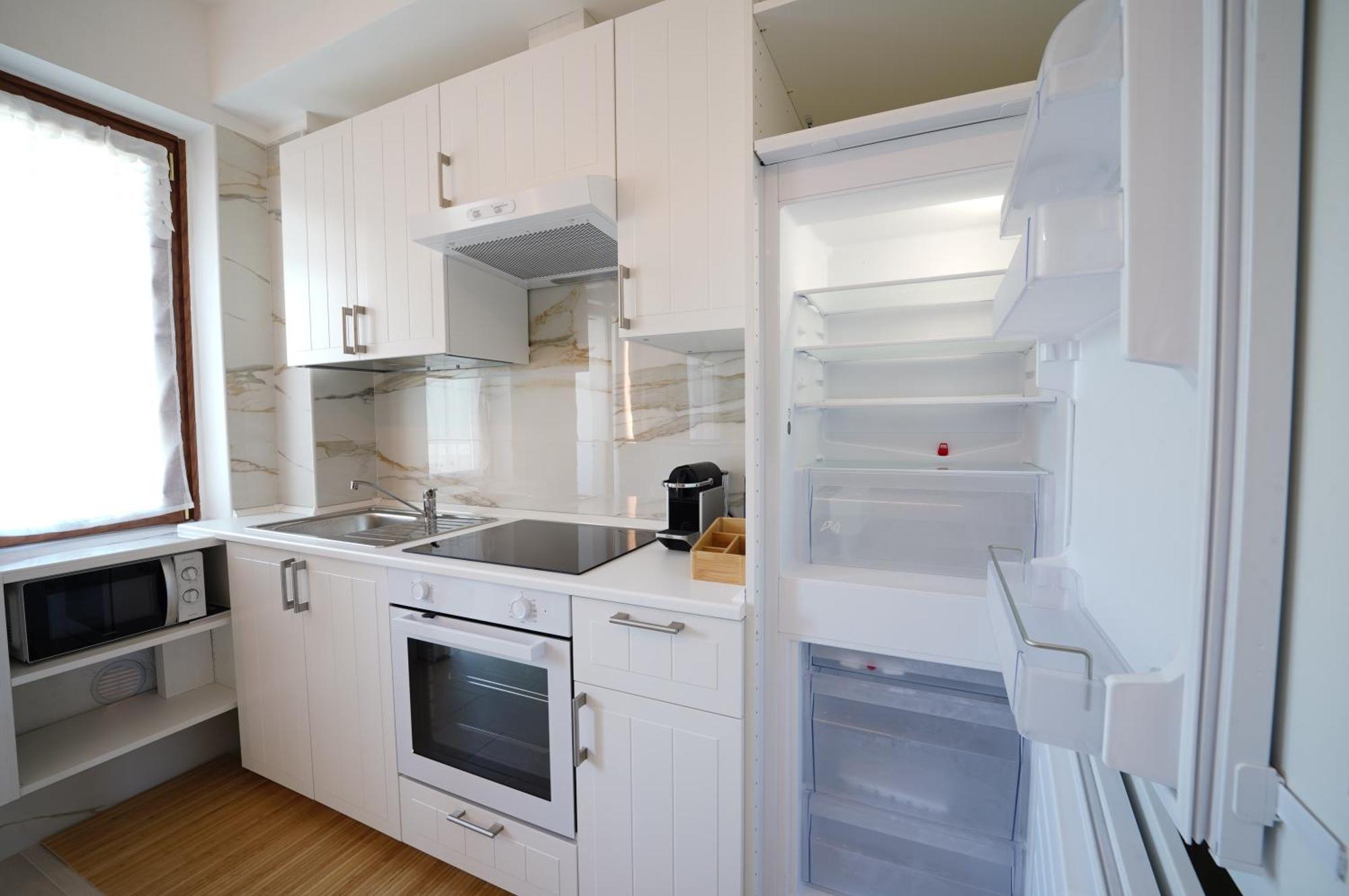 Ritz Salerno Apartment ภายนอก รูปภาพ