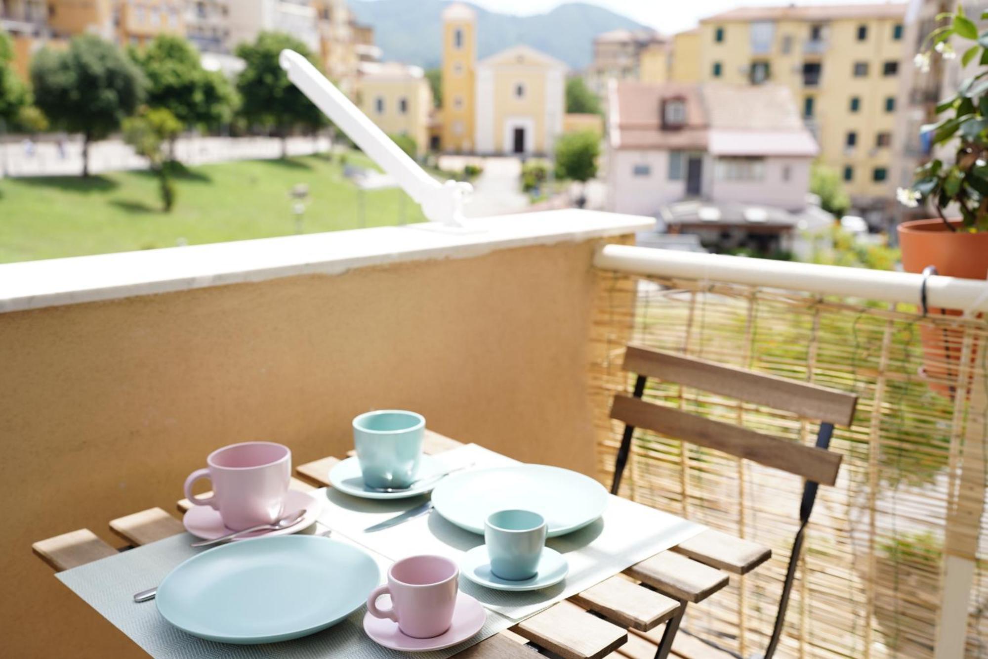 Ritz Salerno Apartment ภายนอก รูปภาพ